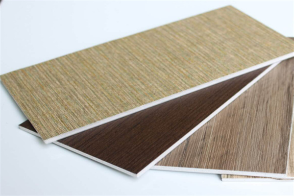 Fire retardant board